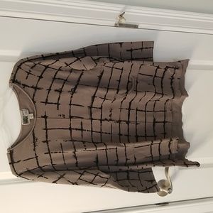 Habitat taupe and black tunic